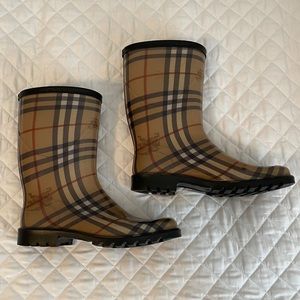 Burberry Haymarket Check Plaid Rain Boot - EU Size 38